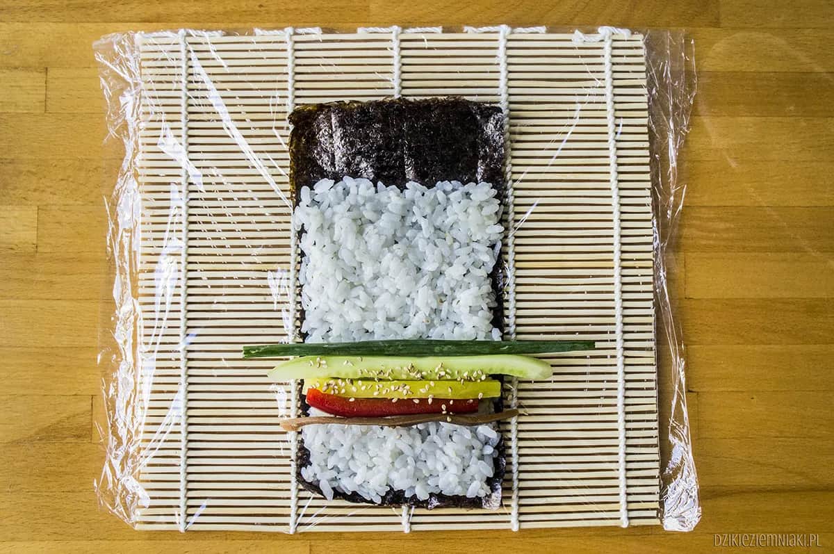 Jak zrobić sushi w domu? Prosty przewodnik krok po kroku